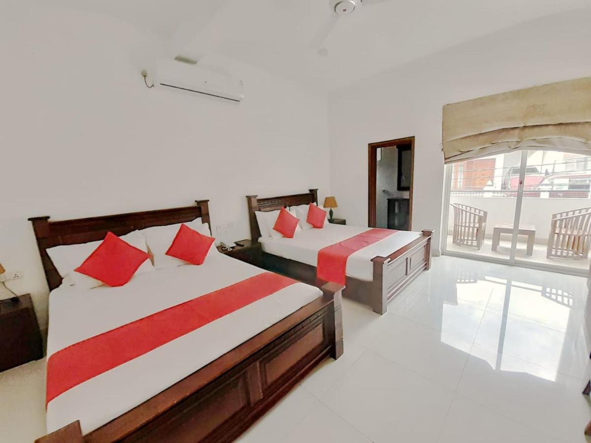 Hotel Bamiyan Kandy Extérieur photo