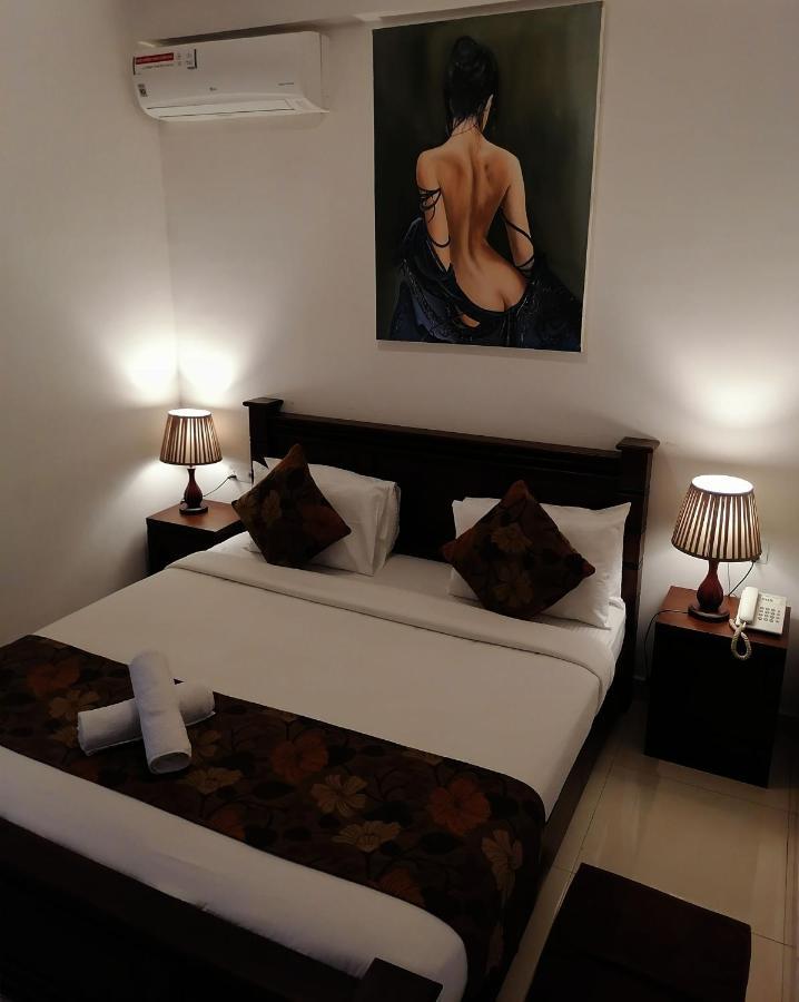 Hotel Bamiyan Kandy Extérieur photo