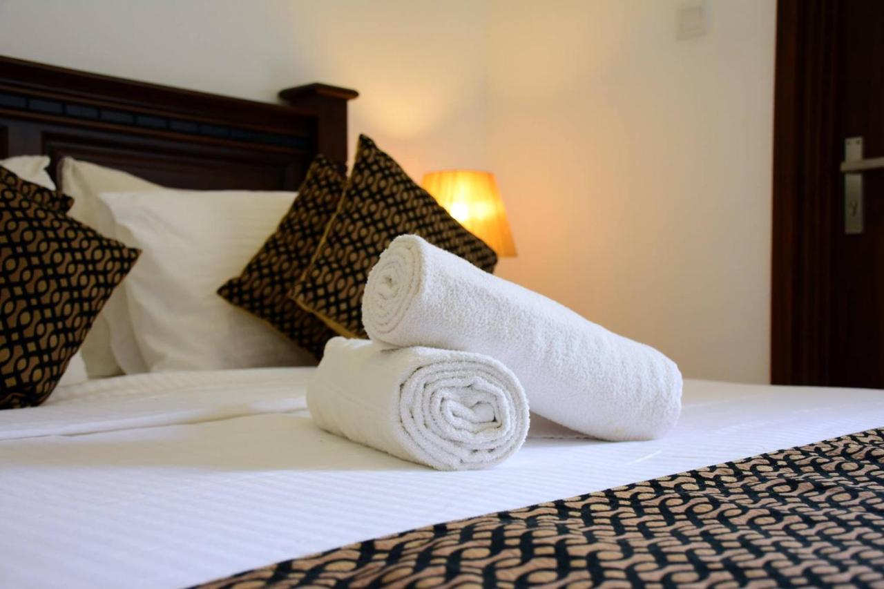 Hotel Bamiyan Kandy Extérieur photo