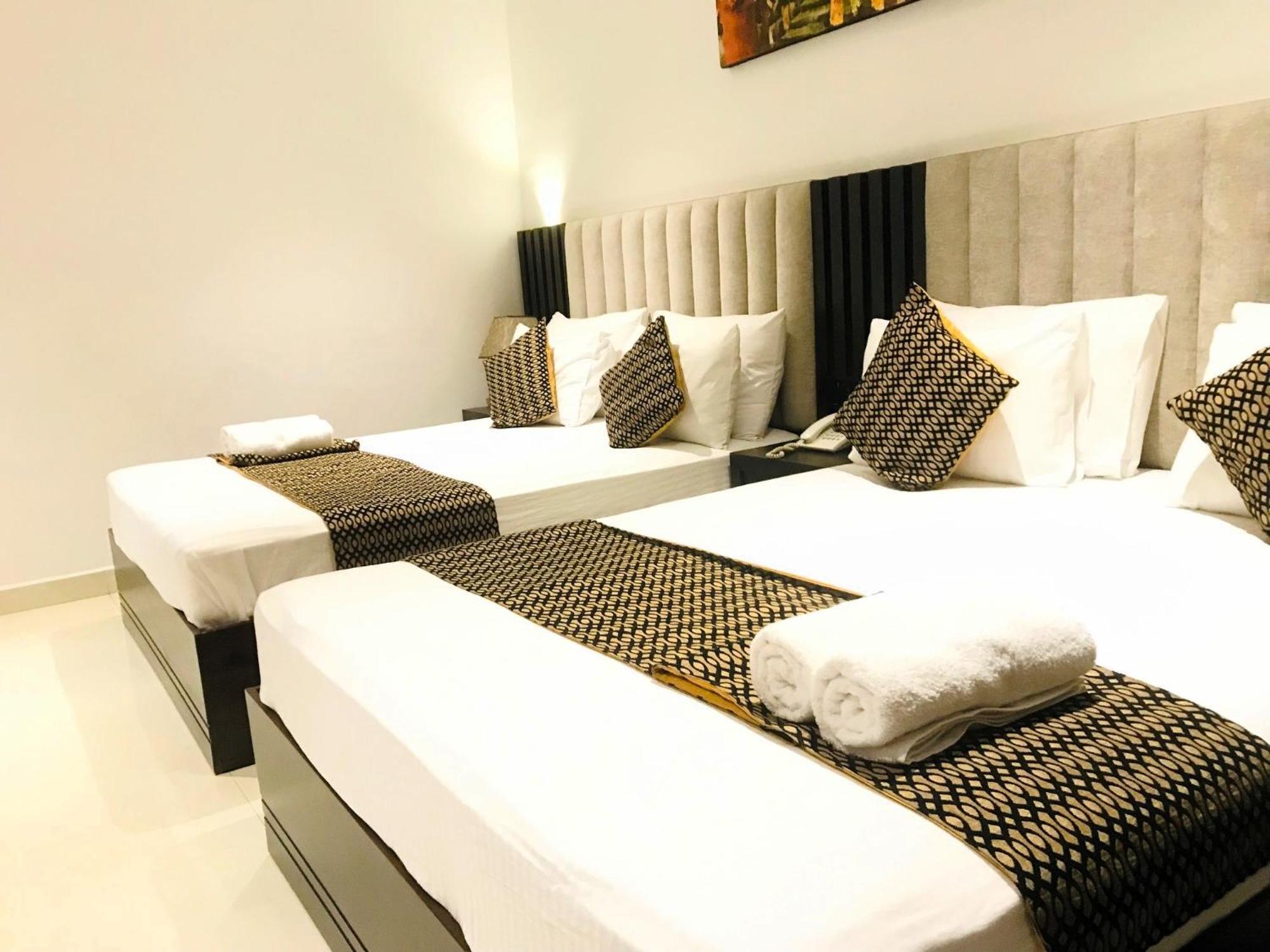 Hotel Bamiyan Kandy Extérieur photo