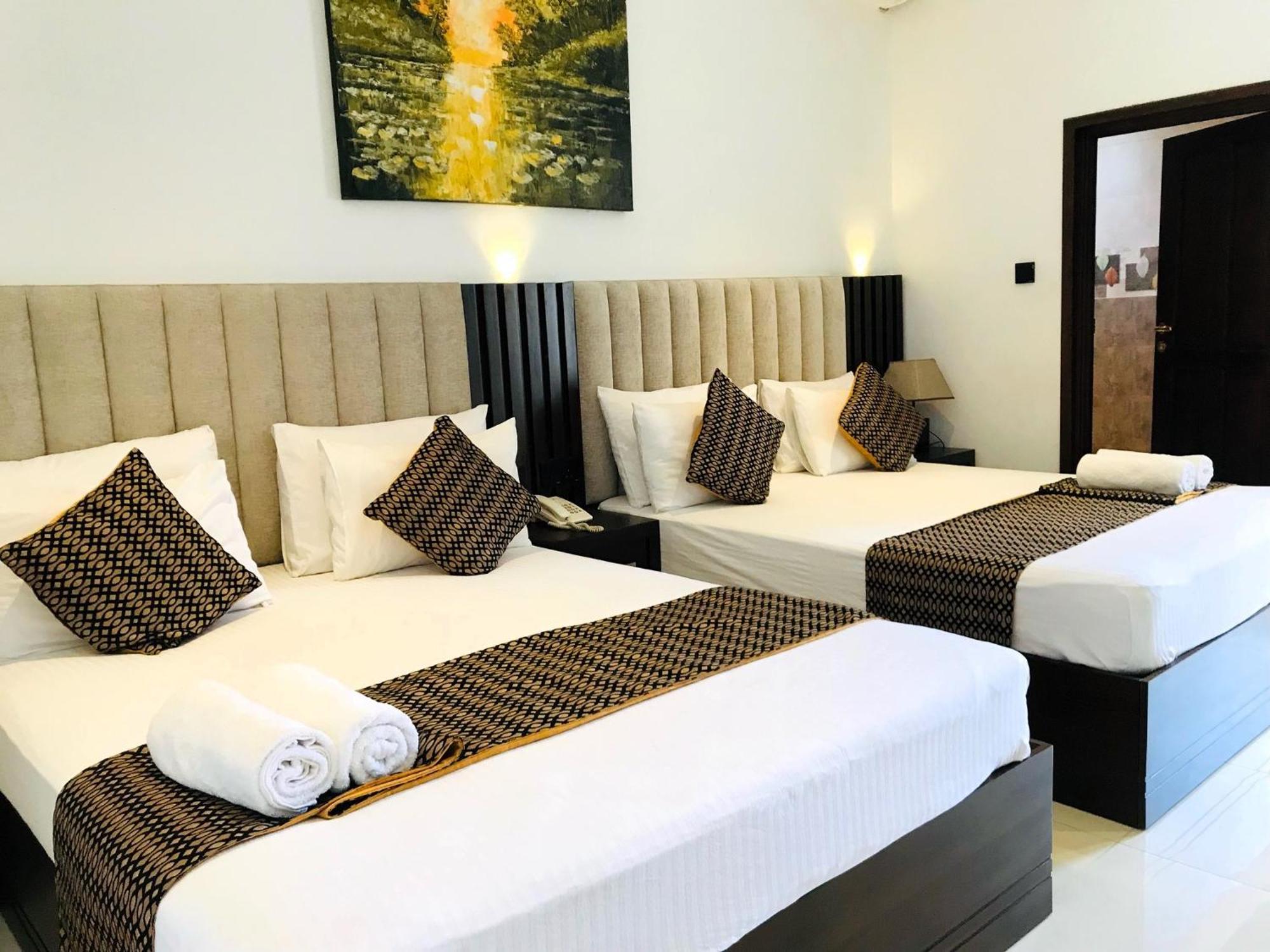 Hotel Bamiyan Kandy Extérieur photo